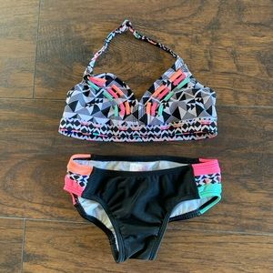 2 piece girl swimsuit